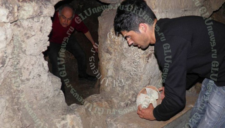 Итальянец обнаружил древнюю гробницу во время ремонта сантехники