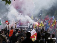 Франция: за сутки до старта Евро-2016 забастовщики угрожают парализовать страну