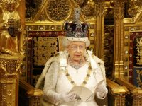 Королева Елизавета II упомянула Украину в своей тронной речи в парламенте (видео)