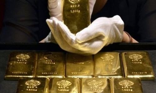 Цены на золото достигли 5-летнего минимума