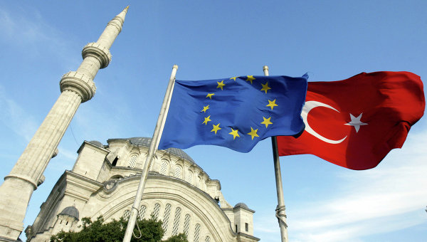 Брюссель и Анкара спорят о безвизовом режиме (видео)