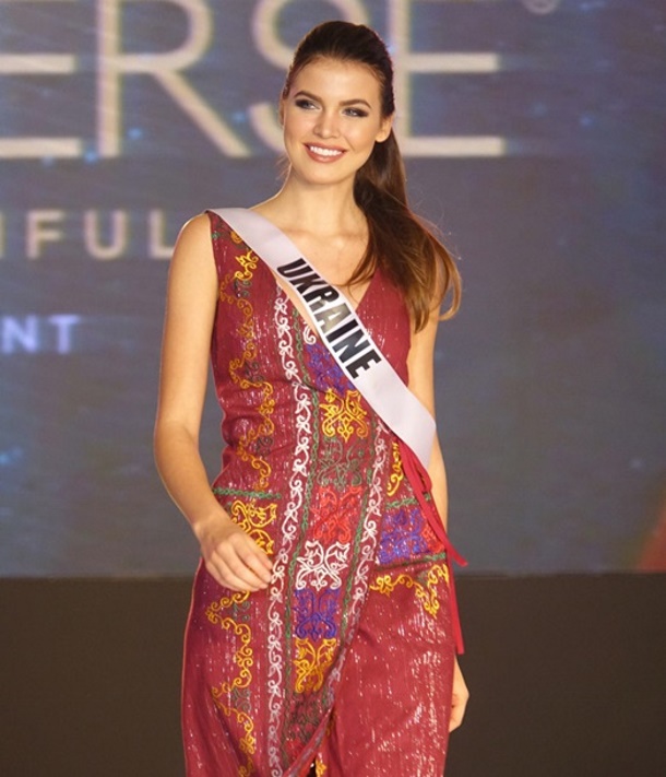 24-летняя француженка победила в конкурсе "Мисс Вселенная"