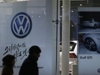 Южная Корея строго наказала Volkswagen (видео)
