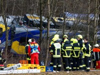 В Баварии в лобовом столкновении двух поездов погибли люди