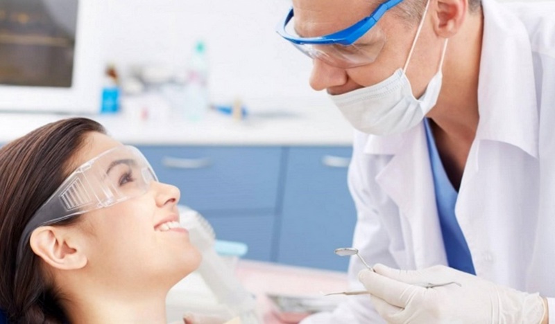 Что такое запечатывание фиссур в стоматологии?