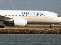 Американский Boeing-767 аварийно сел в Ирландии. Есть пострадавшие