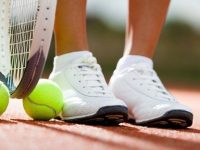 Как выбрать мужские кроссовки для большого тенниса
