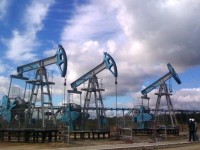 Россия по нефтедобыче вышла на первое место в мире