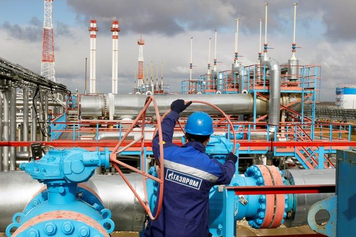 В 2014 году чистая прибыль Газпрома снизилась в 3,3 раза