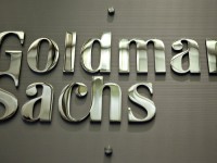 Банк Goldman Sachs покупает у Канады акции General Motors на 3,3 миллиарда долларов