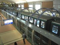 Сотрудники парижского метро присоединяются к национальной забастовке железнодорожников