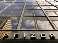 Создана крупнейшая фармкомпания в мире: Pfizer (производитель “Виагры”) и Allergan (производитель “Ботокса”) объединились