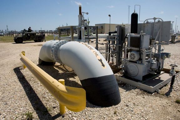 Из-за обвала цен на нефть в США обанкротилась нефтедобывающая компания WBH Energy