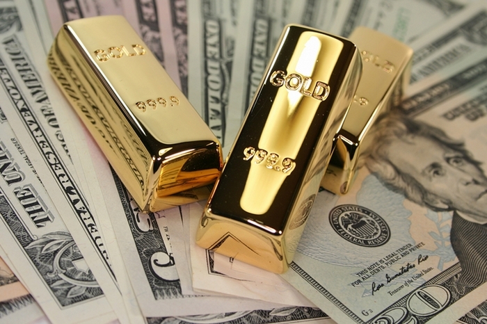 Акции и золото: во что вложить деньги