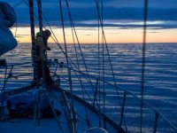Английский исследователь обошел Арктику на яхте, и не встретил льда