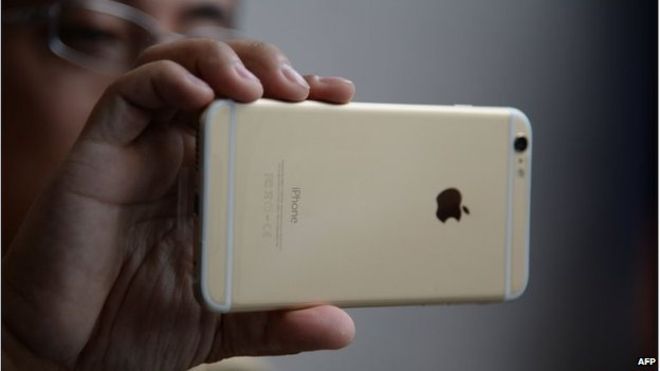 Миллиардер Карл Икан назвал акции Apple «недооцененными»