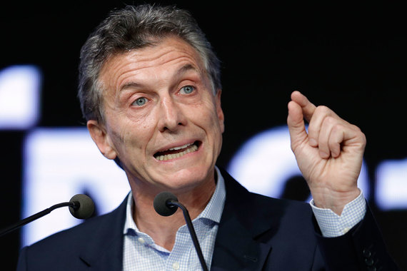 С дефолтом покончено: впервые за 15 лет Аргентина разместила международные облигации