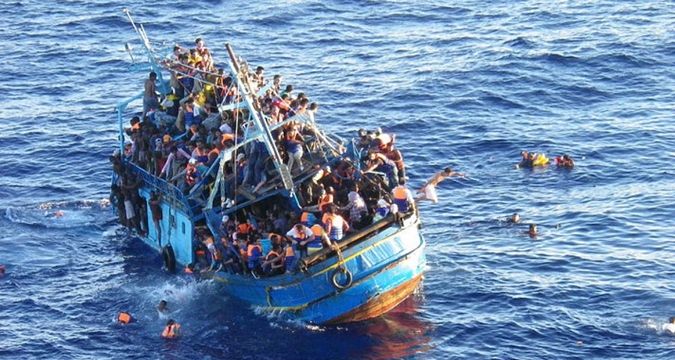 Авария судна у берегов Египта: число жертв возросло до 202 человек