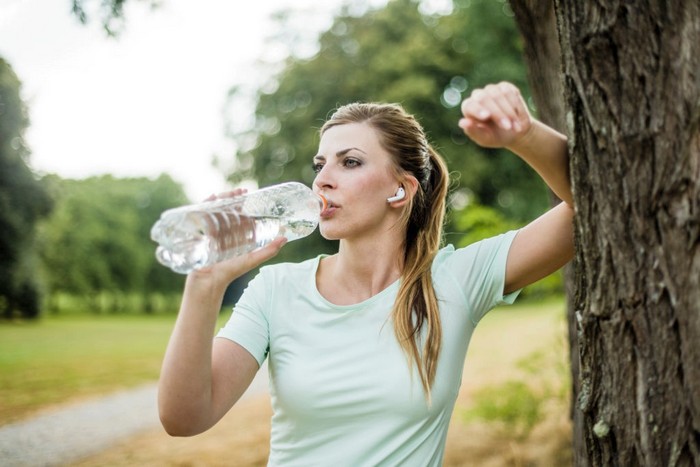 Употребление воды по время бега как пить воду fdlx