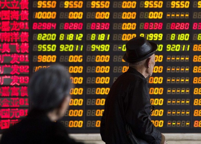 На фоне переговоров в Дохе китайские биржи падают
