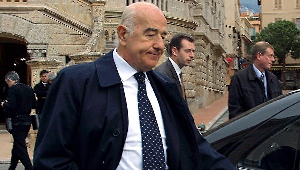 Богатейший банкир мира обвинен в коррупции прокуратурой Бразилии