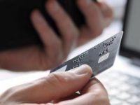 Бундестаг отменил дополнительные сборы при оплате дебетовой или кредитной картой