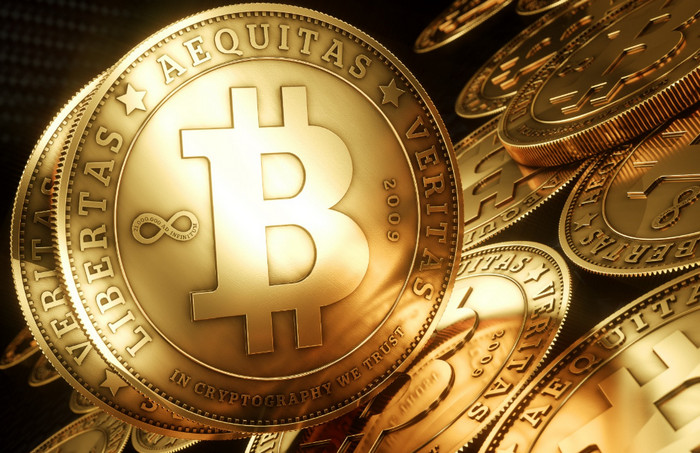 Цена Bitcoin превысила $7000