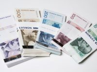 Центральный банк Норвегии впервые выпустил банкноты без портретов выдающихся личностей