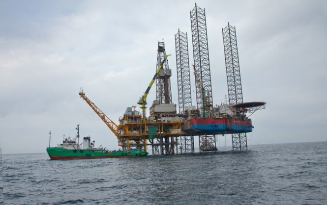 Чей газ: Россия незаконно выкачивает голубое топливо на шельфе Черного моря