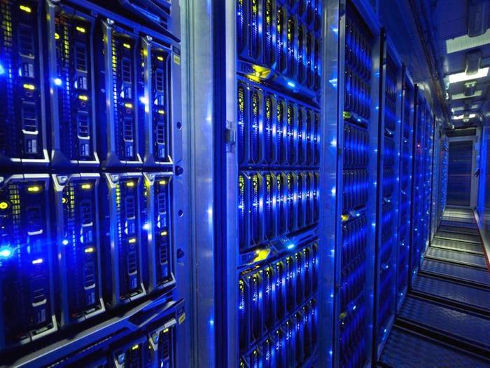 Что такое data center и почему выгодна аренда серверов?