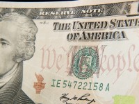 На новой десятидолларовой банкноте США появится лицо женщины
