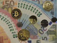Еврокомиссия может ограничить транзакции с наличкой и цифровой валютой