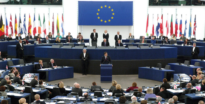 Европарламент считает, что Грузия, Украина, Молдова могут быть рассмотрены для вступления в ЕС