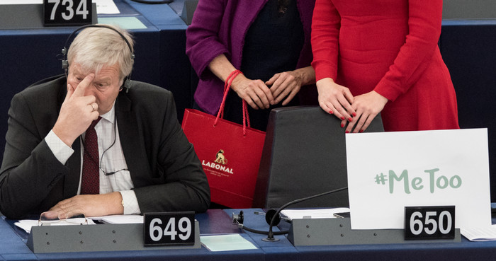 Европейский парламент создал комиссию по расследованию фактов сексуального домогательства