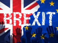 Евросоюз требует от Терезы Мэй 100 млрд евро за Brexit