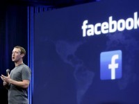 Акции компаний Yahoo и Facebook растут