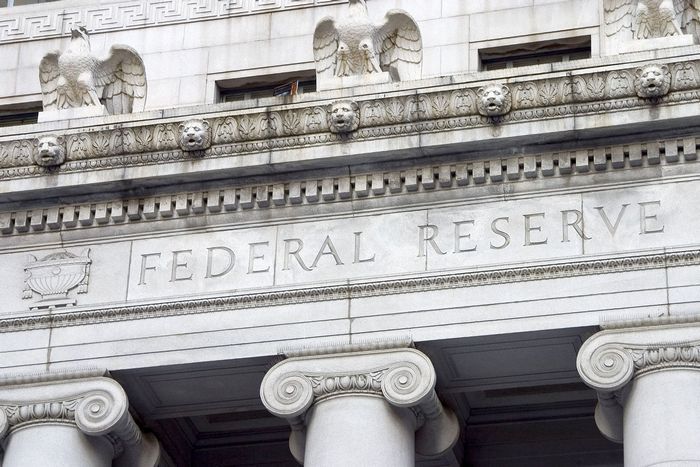 Федеральная резервная система США оставила учетную ставку на уровне 0,75-1%