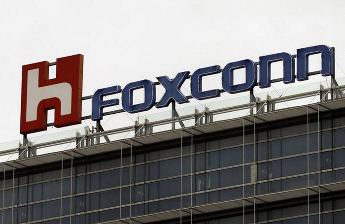 Foxconn инвестирует $8,8 млрд на строительство LCD завода в Китае