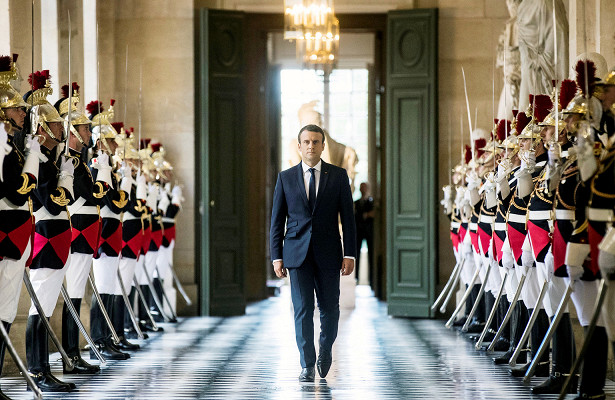 Франция: Макрон сократил налог на богатство на 70%