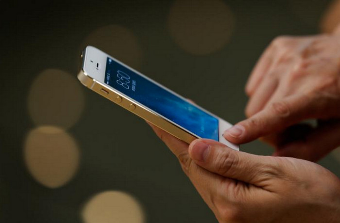 Французам разрешено отключать мобильные телефоны на выходных