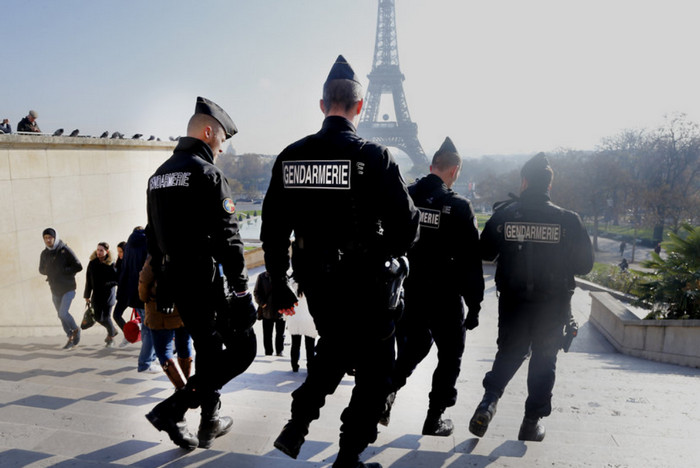 Французская полиция заявила о резком увеличении самоубийств среди офицеров