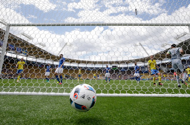 Футболист испанского клуба Eibar забил красивый гол в собственные ворота