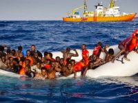 Германия требует перекрыть маршрут мигрантов через Средиземное море
