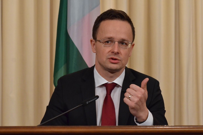Глава МИД Венгрии демонстративно отказал Климкину во встрече