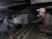 Государство отказалось от покупки угля у ДТЭК Ахметова