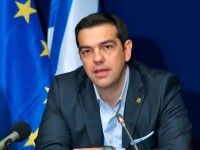 Греция на неделю закрывает банки и фондовую биржу, а также вводит ограничение на снятие наличных