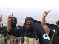 ИГИЛ призывает сторонников нападать на европейцев во время праздников