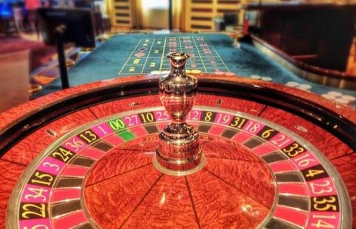 Парламент Латвии запретит вход в казино игрокам, которые игнорируют выплату алиментов