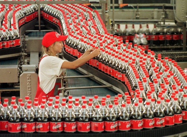 Индийские бизнесмены байкотируют Coca-Cola и Pepsi