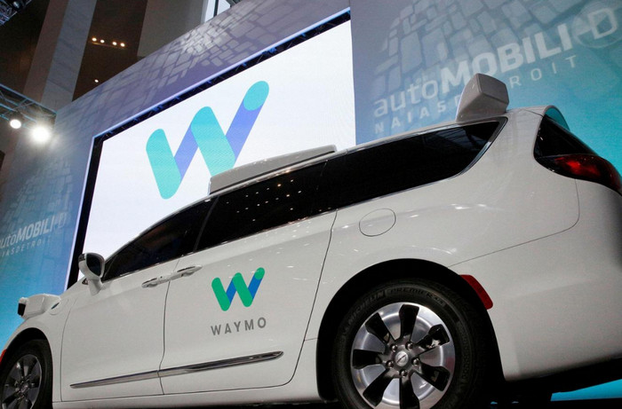 Intel объединяется с командой Waymo, создающей автономные автомобили